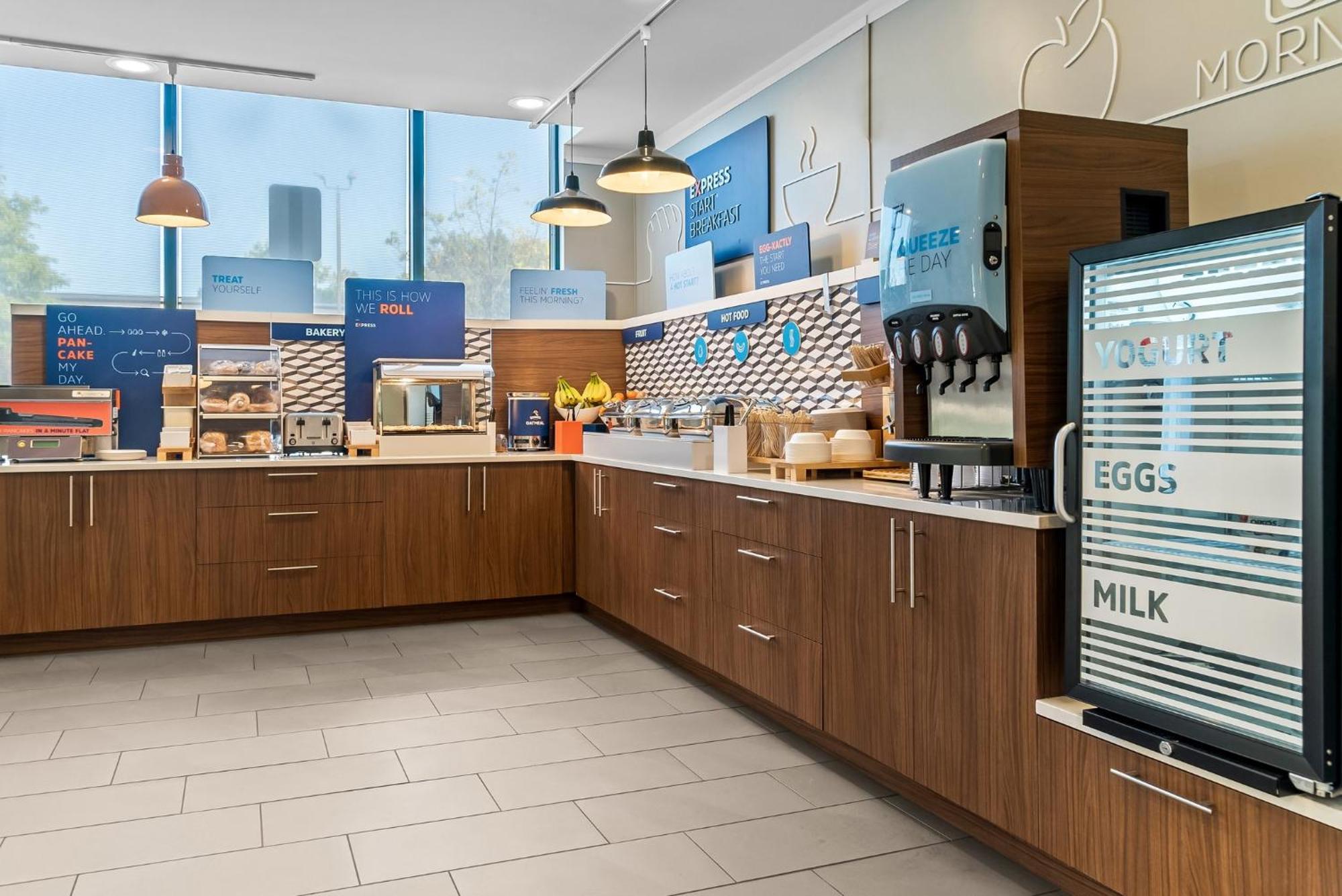 Holiday Inn Express & Suites Detroit - Novi By Ihg Bagian luar foto