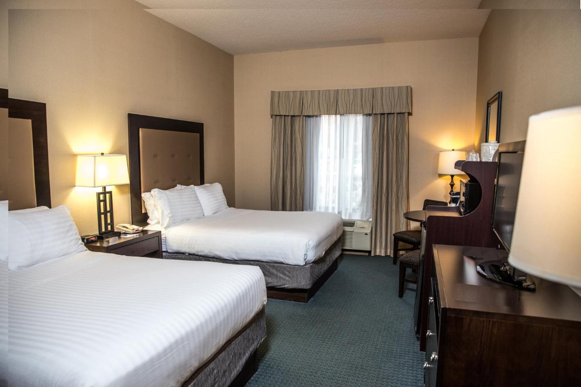 Holiday Inn Express & Suites Detroit - Novi By Ihg Bagian luar foto